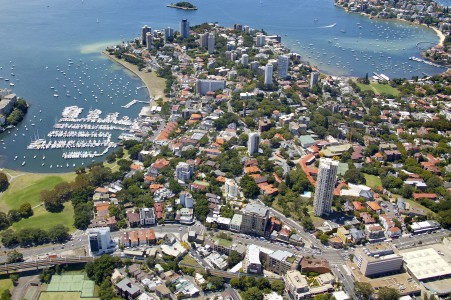 Aerial Image of EDGECLIFF TO THE NORTH SHORE.