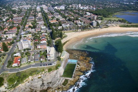 Aerial Image of DEE WHY BEACH AND ROCK BATHS