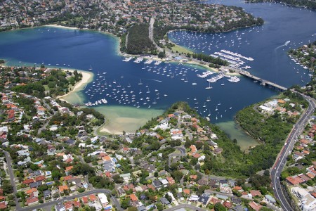 Aerial Image of THE SPIT, MIDDLE HARBOUR.