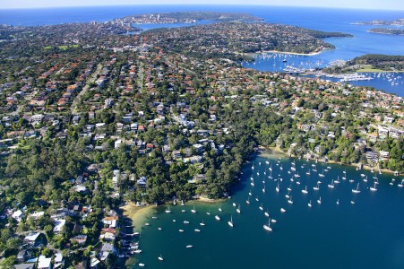 Aerial Image of SEAFORTH, MIDDLE HARBOUR AND THE SPIT