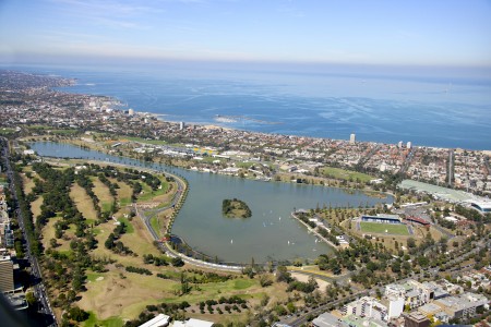 Aerial Image of ALBERT PARK LAKE