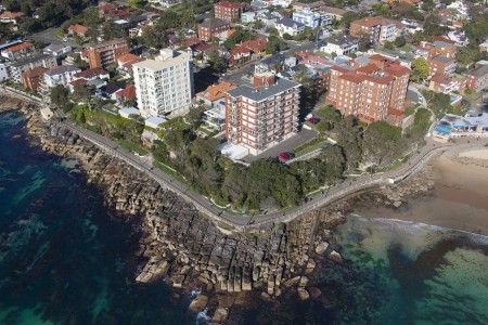 Aerial Image of MARINE PARADE, MANLY