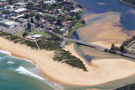 Aerial Image of NORTH NARRABEEN