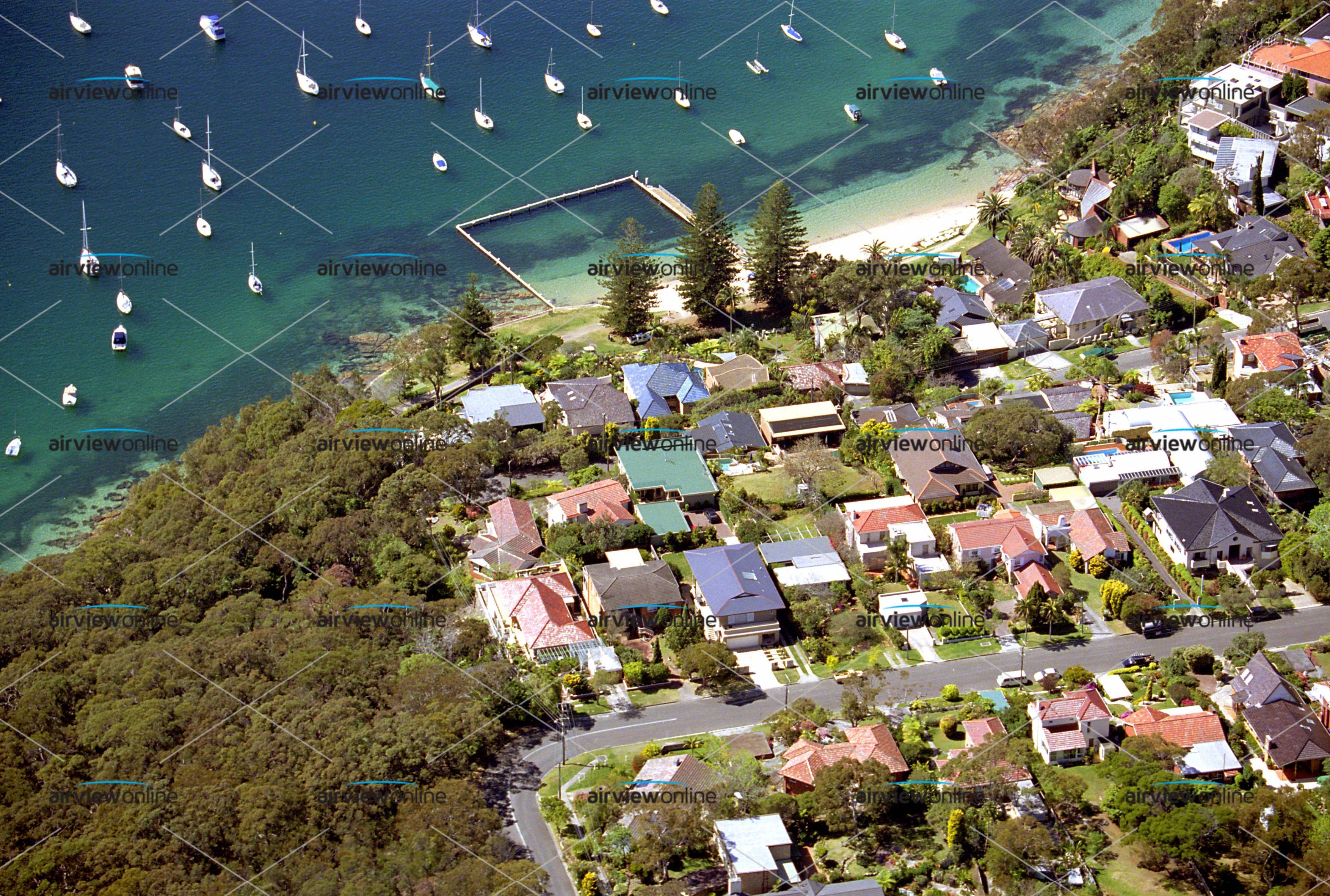 Aerial Sanctuary: Off The Grid, Forty Feet Up