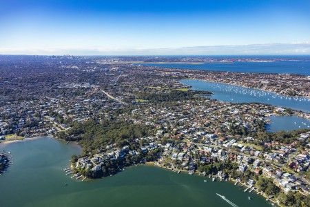 Aerial Image of BLAKEHURST AND OYSTER BAY