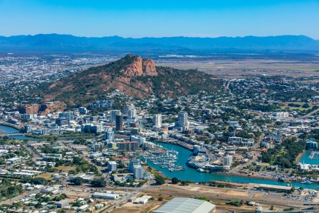 Aerial Image of TOWNSVILLE, NORTH WARD AND BELIGAN GARDENS