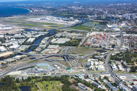 Aerial Image of ST PETERS AND WEST CONNEX