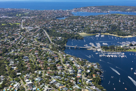 Aerial Image of THE SPIT MIDDLE HARBOUR