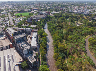 Aerial Image of YARRA RIVER BORDERING KEW AND ABBOTSFORD