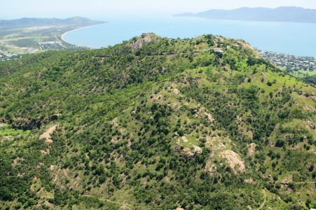 Aerial Image of CASTLE HILL, TOWNSVILLE.