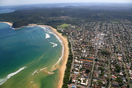Aerial Image of UMINA BEACH LOOKING SOUTH