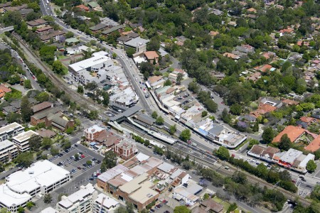 Aerial Image of LINDFIELD SHOPPING CENTRE