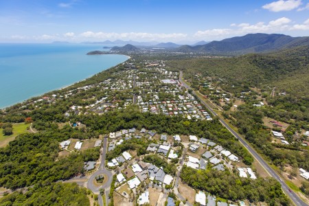 Aerial Image of PALM COVE TO CLIFTON BEACH