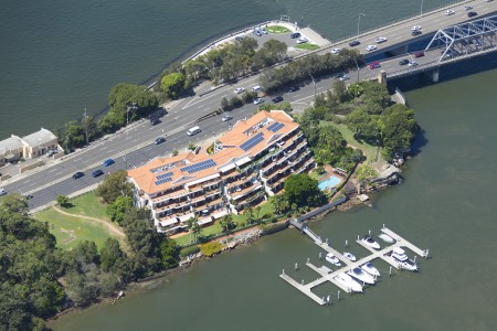 Aerial Image of BLAKEHURST WATERFRONT APPARMENTS