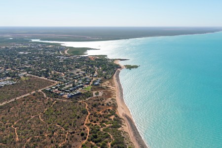 Aerial Image of TOWN BEACH RESERVE LOOKING NORTH-EAST