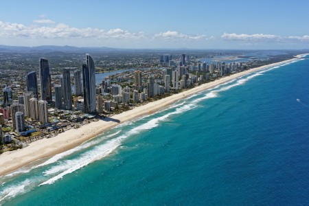 Aerial Image of SURFERS PARADISE LOOKING NORTH-WEST