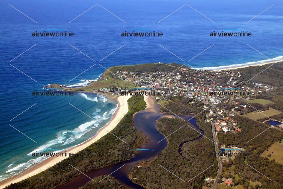 Aerial Photography Crescent Head - Airview Online