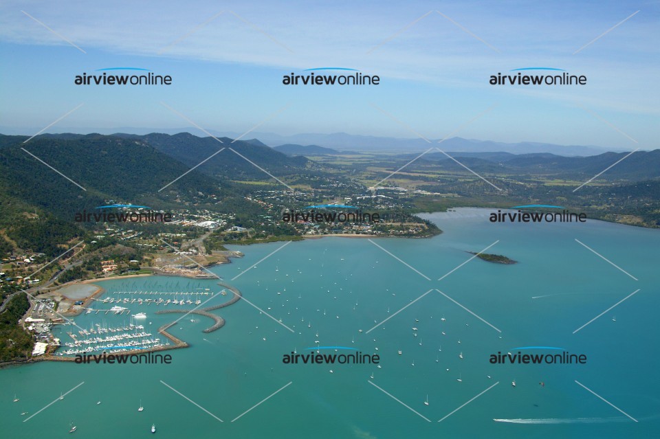 Aerial Photography Airlie Beach to Cannonvale - Airview Online