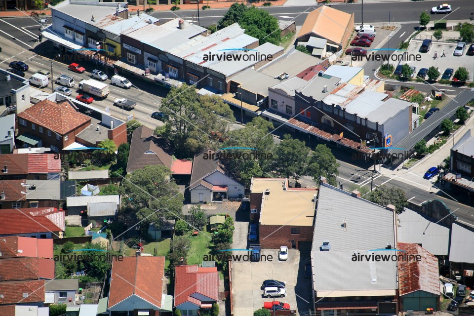 Aerial Photography Closeup of Canterbury Road in Canterbury Airview