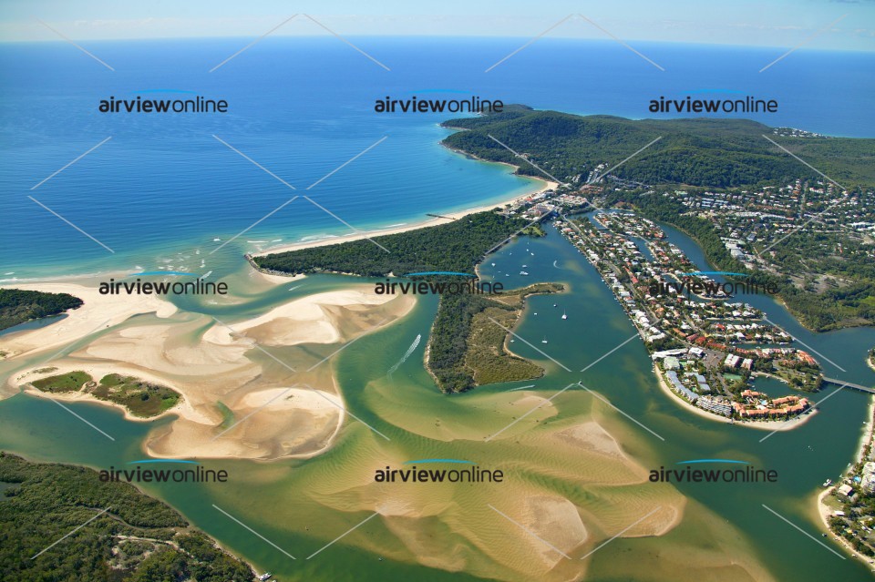Aerial Photography Munna Point, Noosa Airview Online