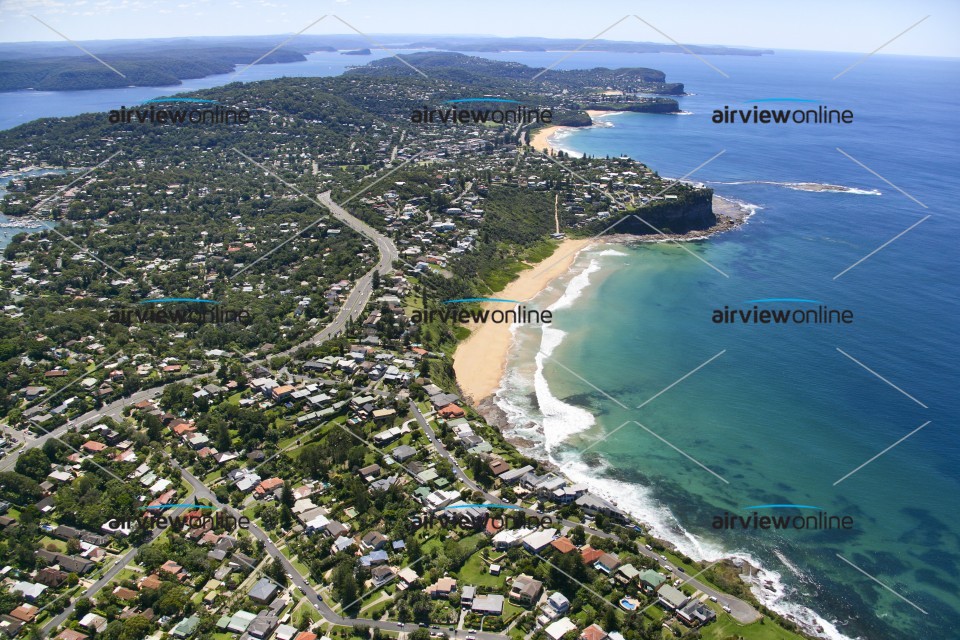Aerial Image of Mona Vale looking North