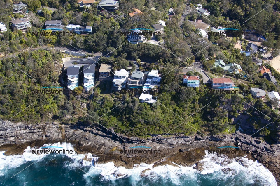 Aerial Image of Cliff top houses South Plam Beach Headland